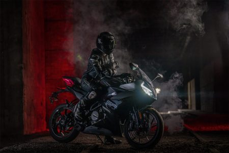 mb_cfmoto_300sr_gallery_01