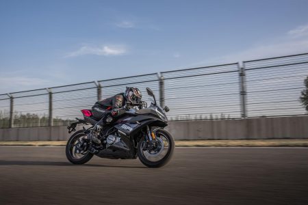 mb_cfmoto_300sr_gallery_03