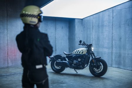 mb_cfmoto_450cl_c_bobber_gallery_01