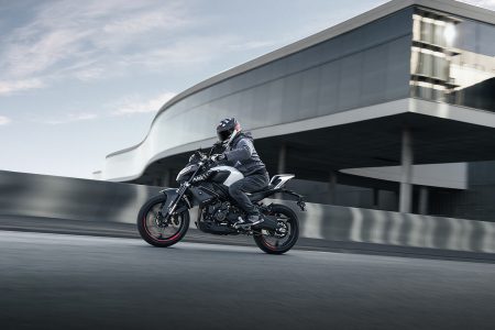 mb_cfmoto_450nk_gallery_04