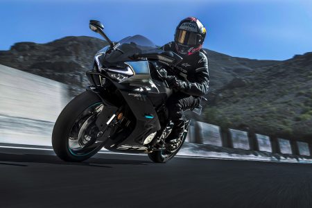 mb_cfmoto_675sr_r_gallery_07