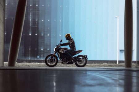 mb_cfmoto_700cl_x_heritage_gallery_01
