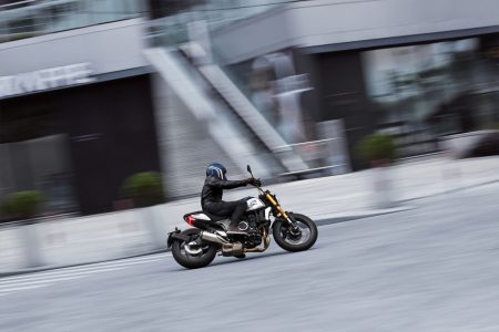 mb_cfmoto_700cl_x_heritage_gallery_02
