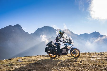 mb_cfmoto_800mt_explore_gallery_05
